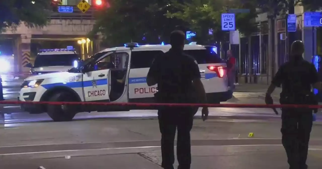 5 hurt during mass shooting in Rogers Park, police say