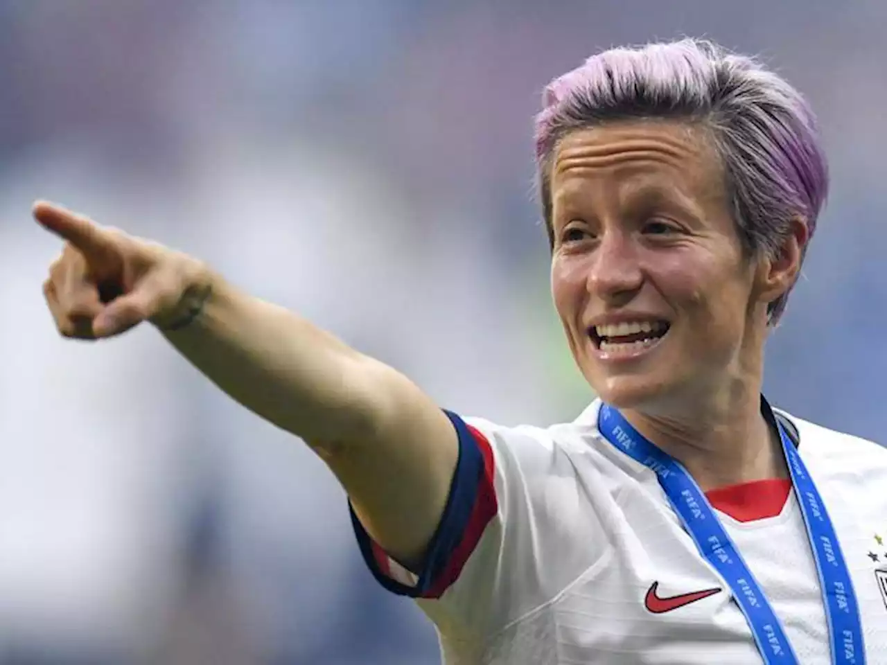 Megan Rapinoe si ritira: l'icona del calcio femminile lascia dopo il Mondiale. Rifiutò di incontrare Trump