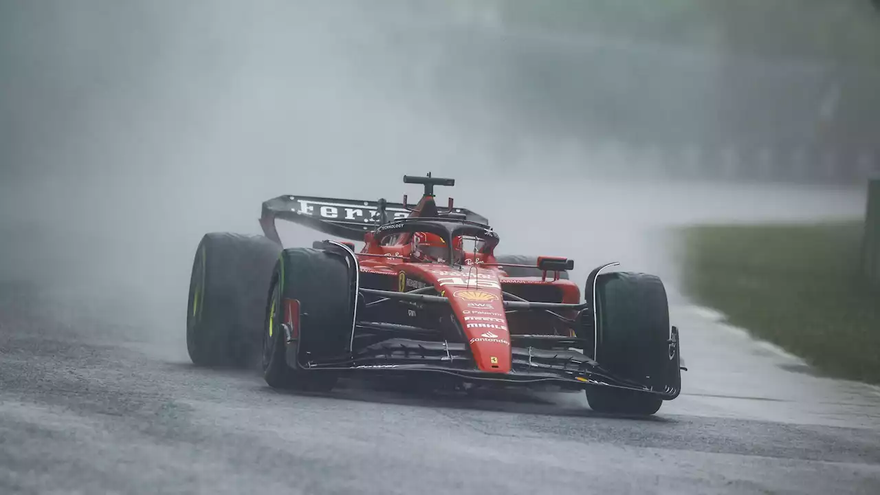 Leclerc reagisce: 1° nelle prove libere 3 di Silverstone, poi la pioggia. Verstappen 8° ma protagonista sul bagnato