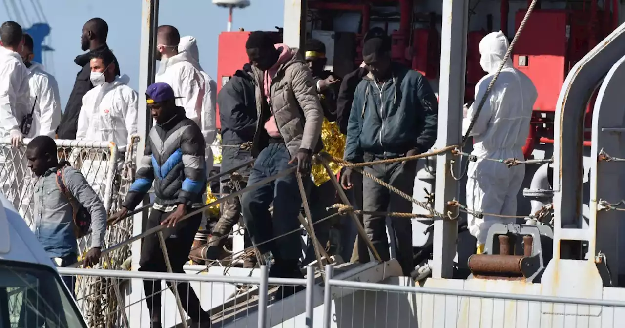 Migranti, il procuratore Vella: 'Nel 2023 possibili più di 200.000 sbarchi, modalità che non possono sfuggire alle autorità africane' - Il Fatto Quotidiano