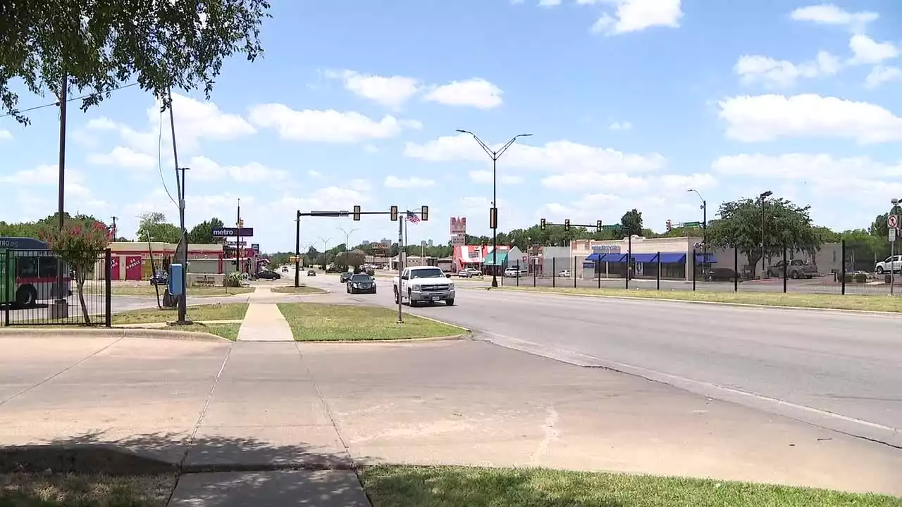 East Lancaster Avenue in Fort Worth to get $20 million upgrade, city asking public for input