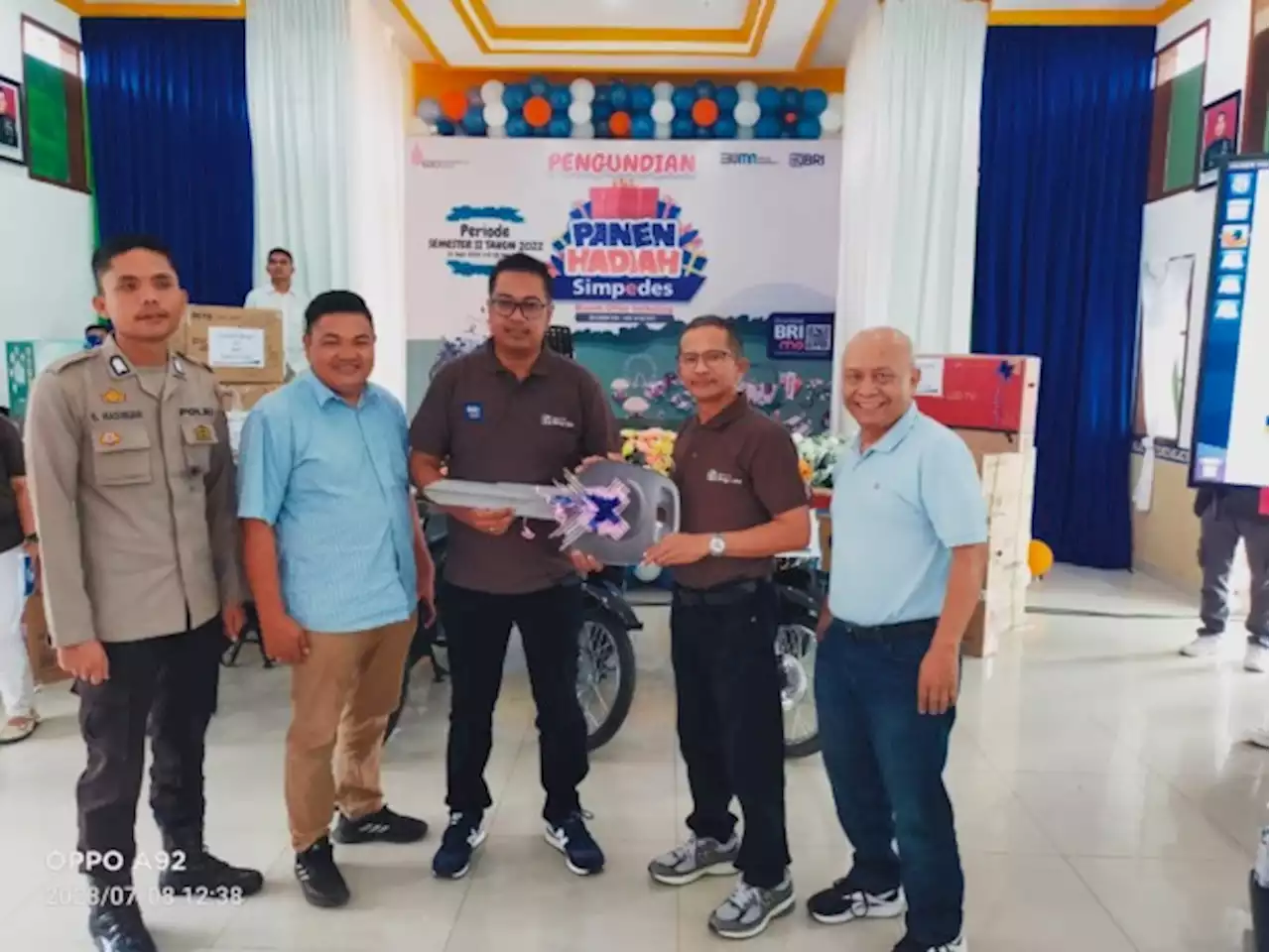 Daud Sembiring Menangkan Mobil Honda Hadiah Undian Simpedes BRI Sidikalang