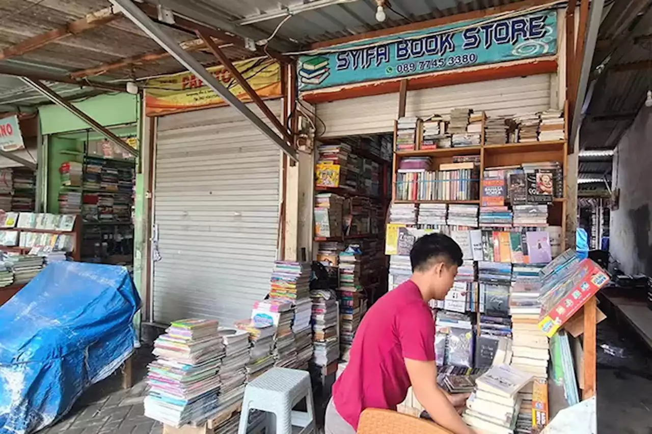 Kondisi Terkini Pusat Toko Buku Bekas Kampung Ilmu di Surabaya, Banyak Kios Tutup - Jawa Pos