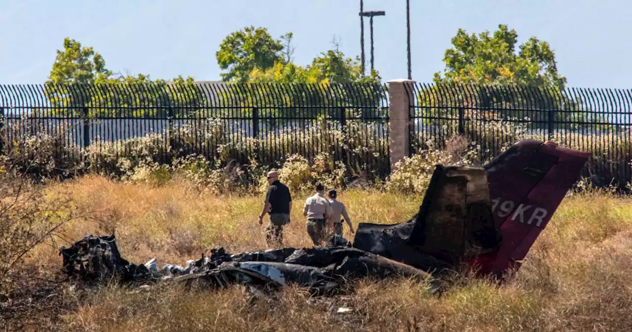 Six people killed in plane crash near Riverside County airport