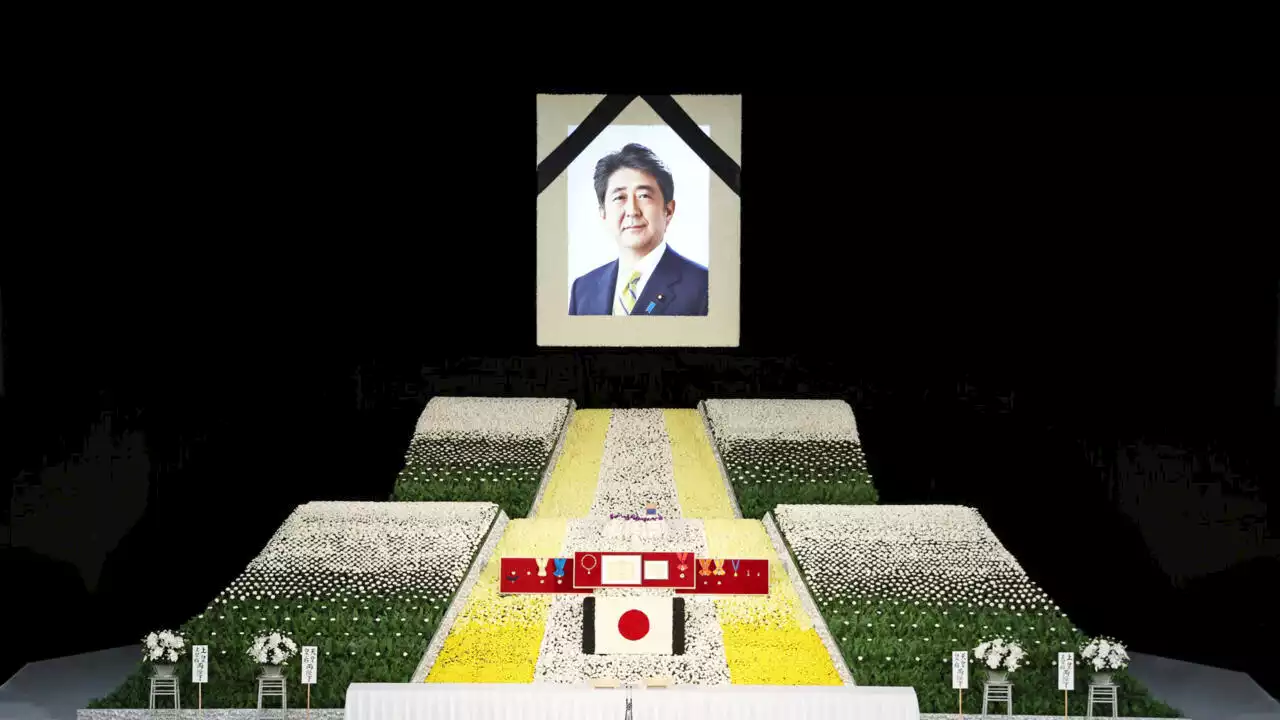 Japon: il y a un an, l'assassinat de Shinzo Abe mettait en lumière les liens du pouvoir avec la secte Moon