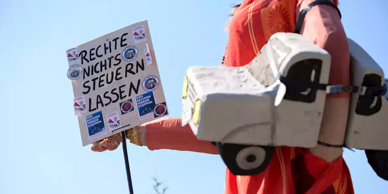 Nicht erst seit Henstedt-Ulzburg: Das Auto als Waffe der Rechten