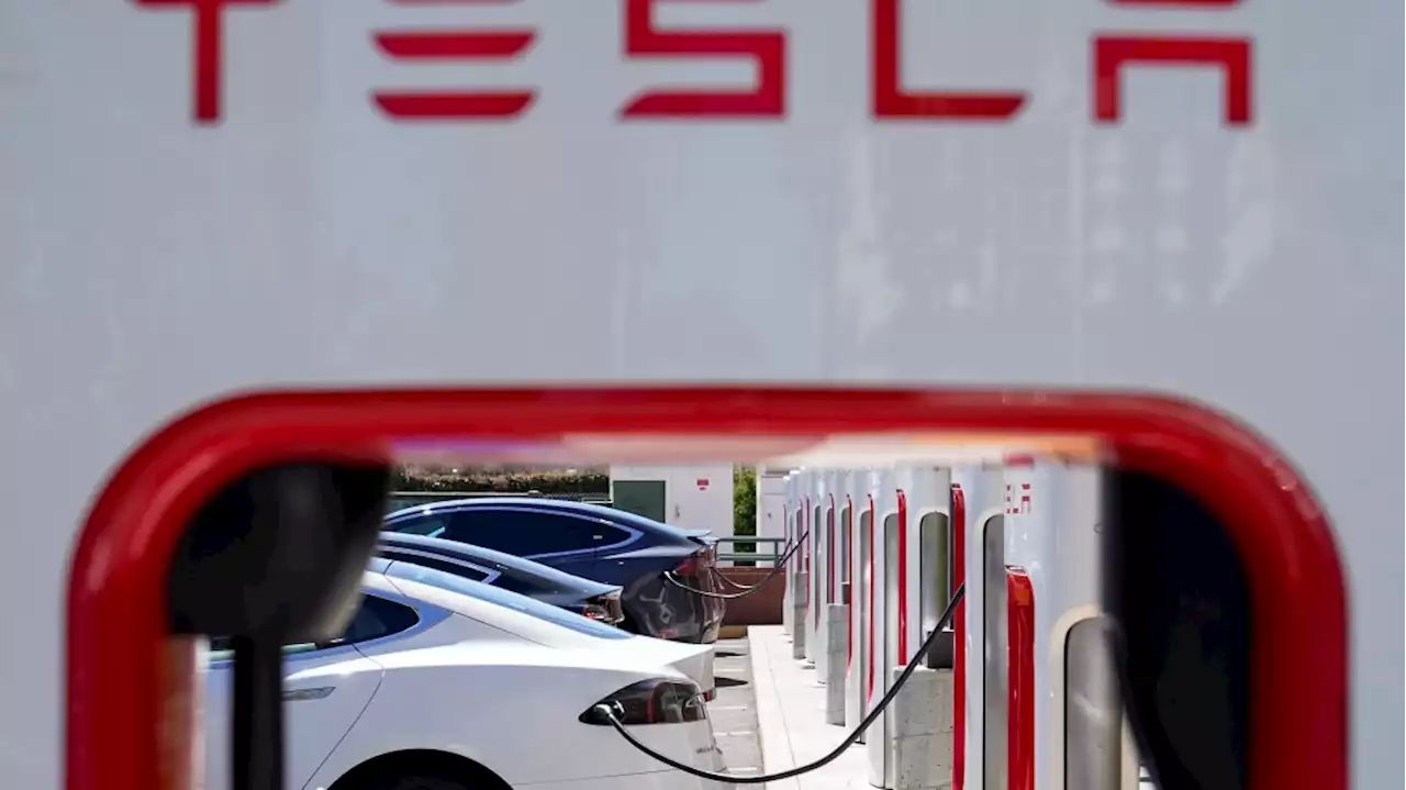 Tesla wants EPA to finalize tougher vehicle emissions rules - Autoblog