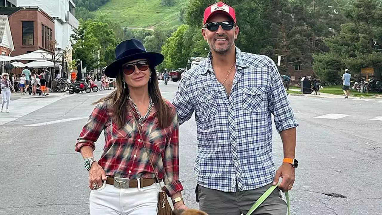 Breaking Down Kyle Richards and Mauricio Umansky's 'Rough Year' Amid Split Reports