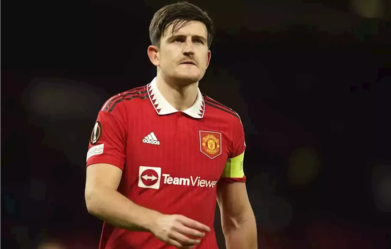 Pelatih Erik Ten Hag Copot Ban Kapten Harry Maguire