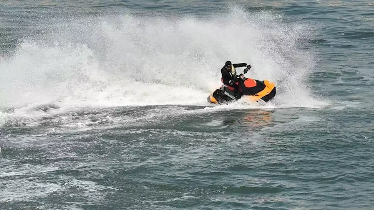 Var: un pilote de jet-ski meurt dans la rade d'Hyères