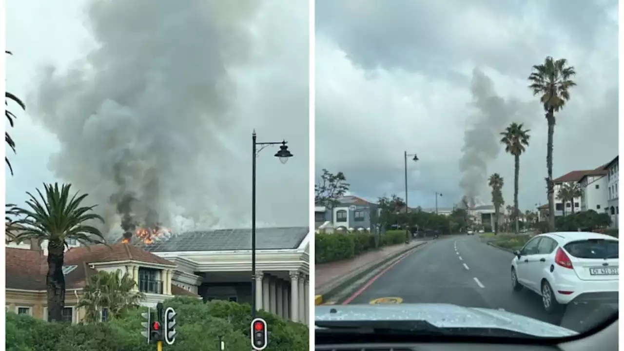 Rooftop of Cape Town's Vodacom Head Office building is on fire