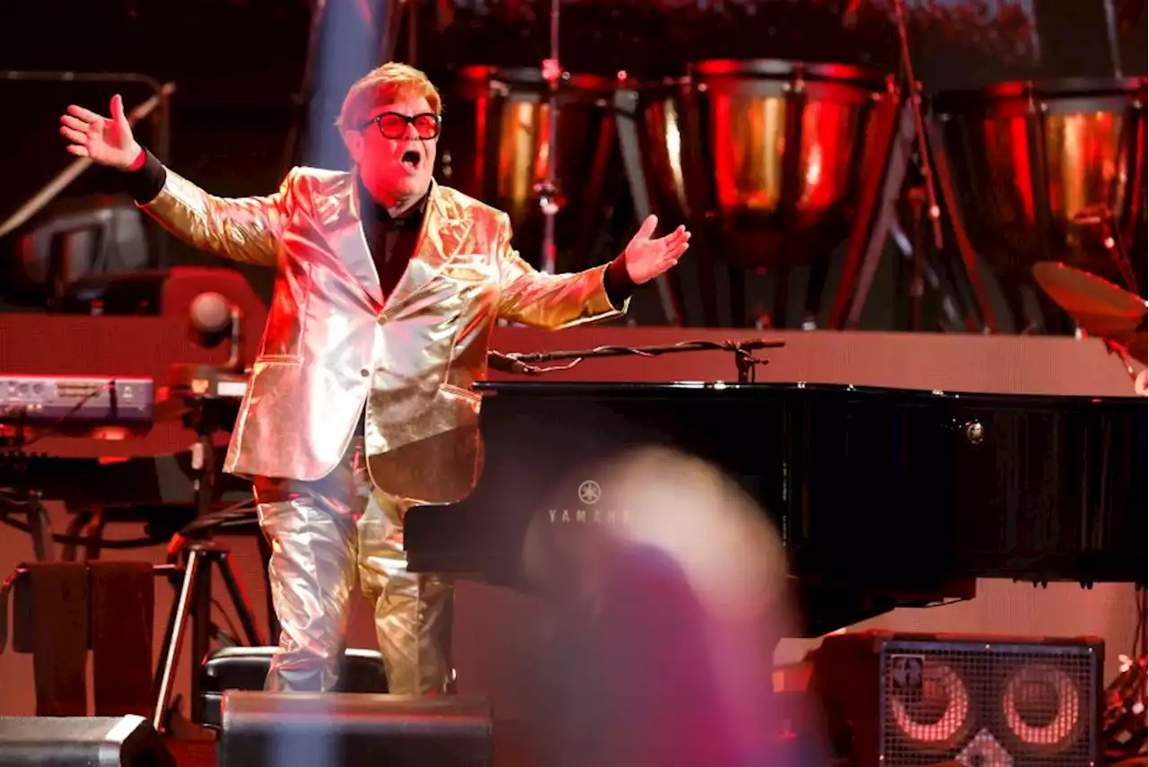 Elton John se despede dos palcos após 50 anos de carreira