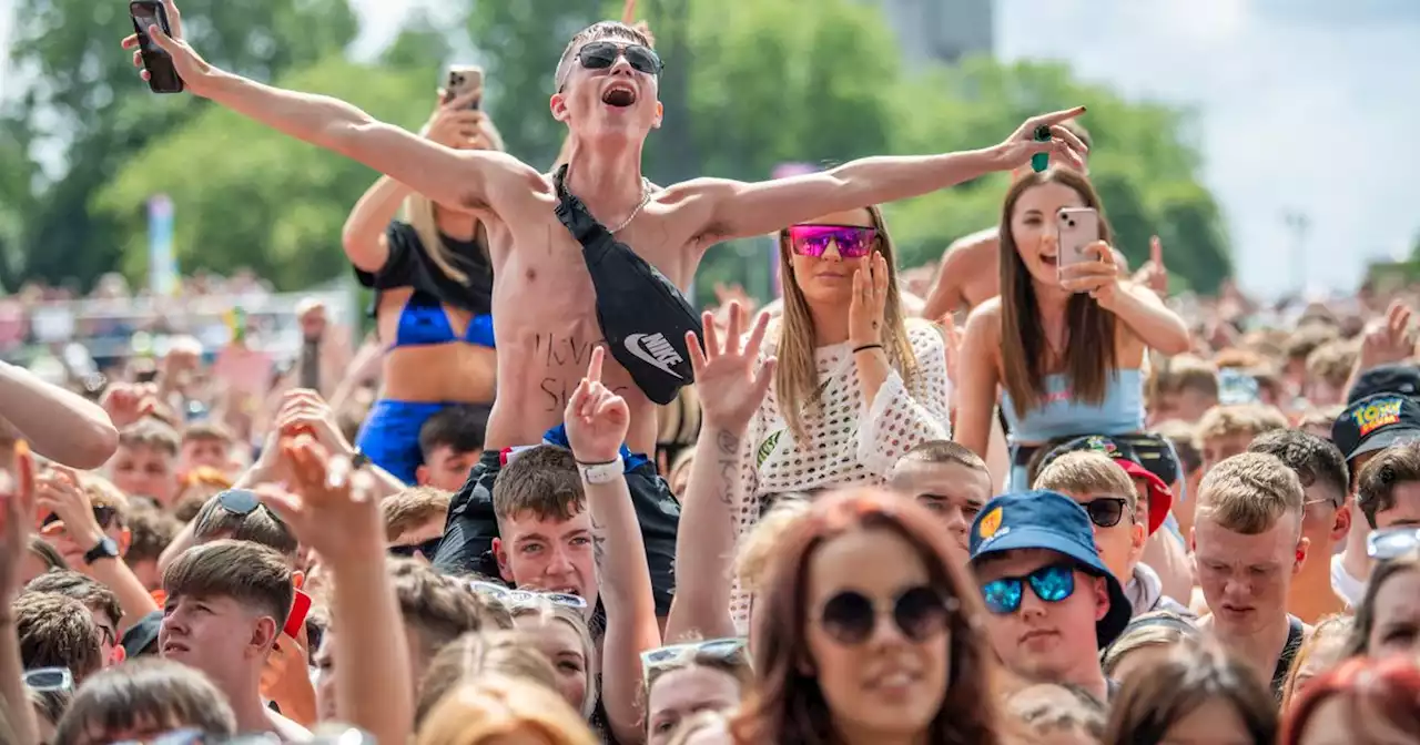 TRNSMT revellers enjoy sunshine on festival's final day after Saturday washout