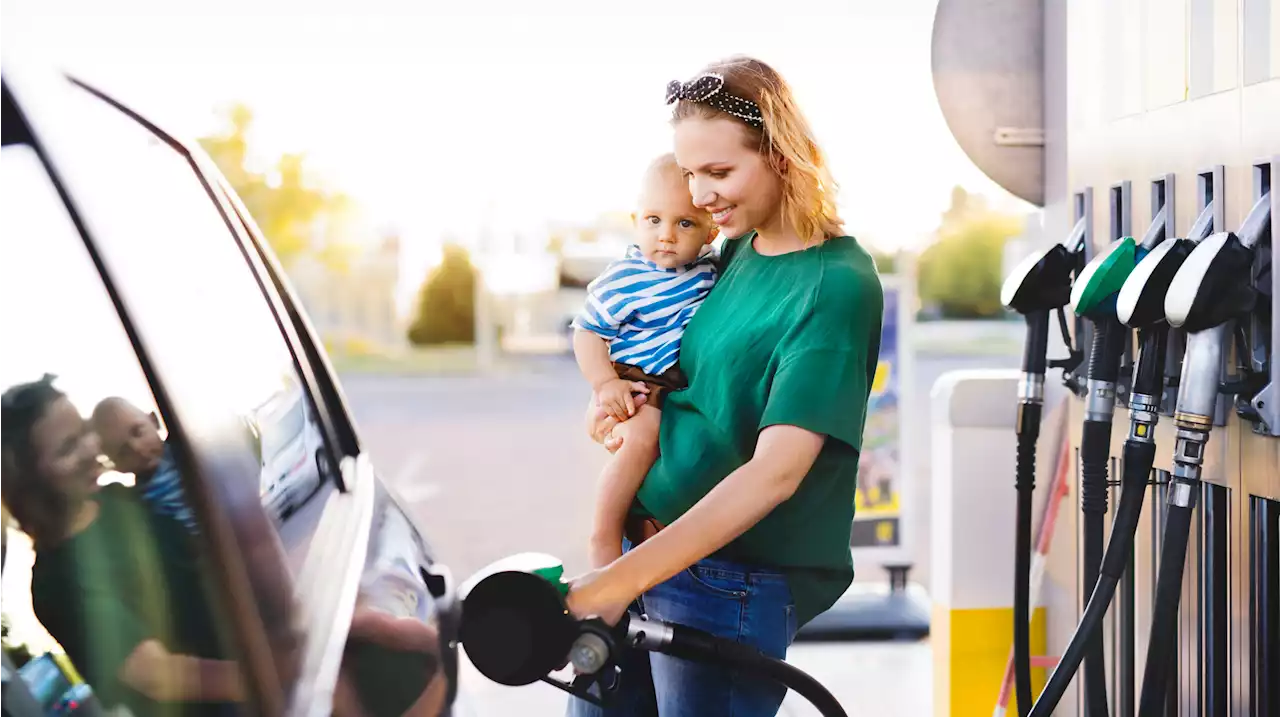 11 Easy Ways You Can Save Money On Gas