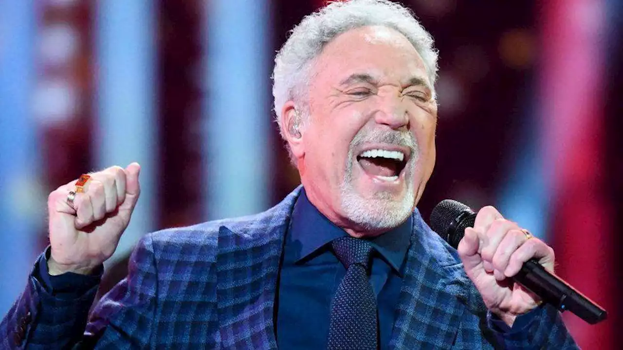 Tom Jones celebra su 83 años con un concierto en Marbella repasando su medio siglo de carrera musical