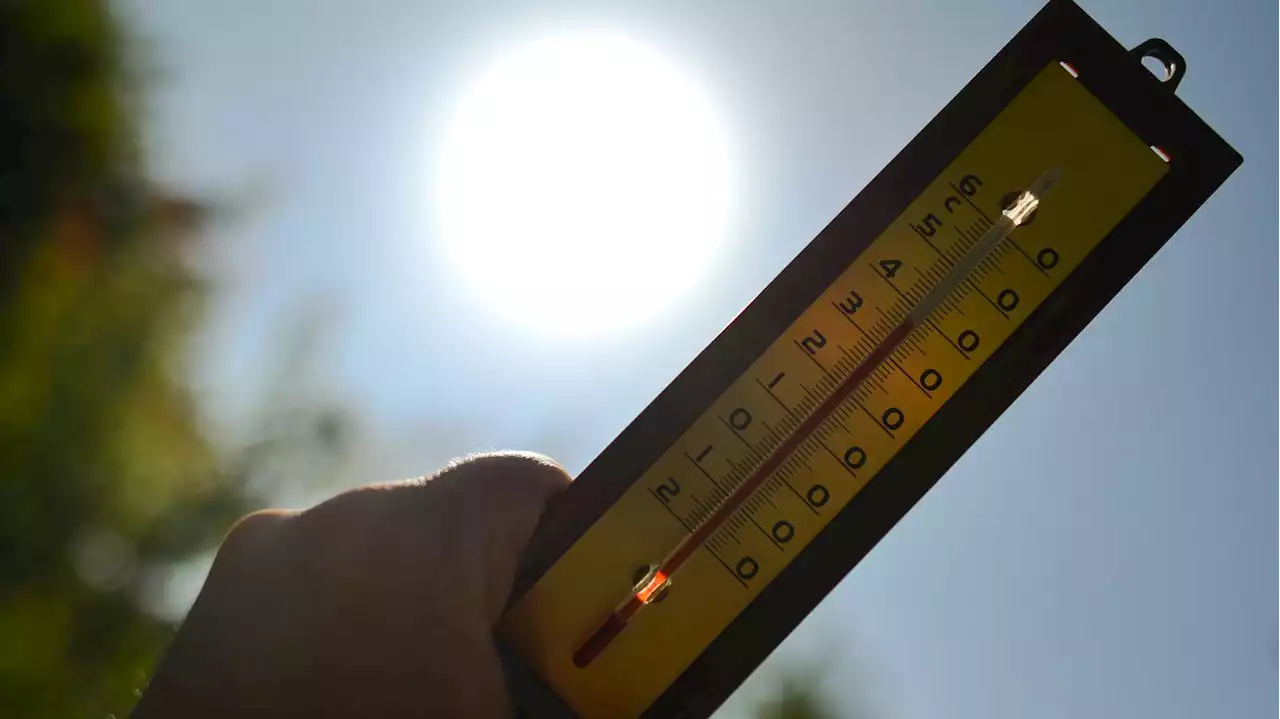 Canicule et orages, une quinzaine de départements en alerte orange