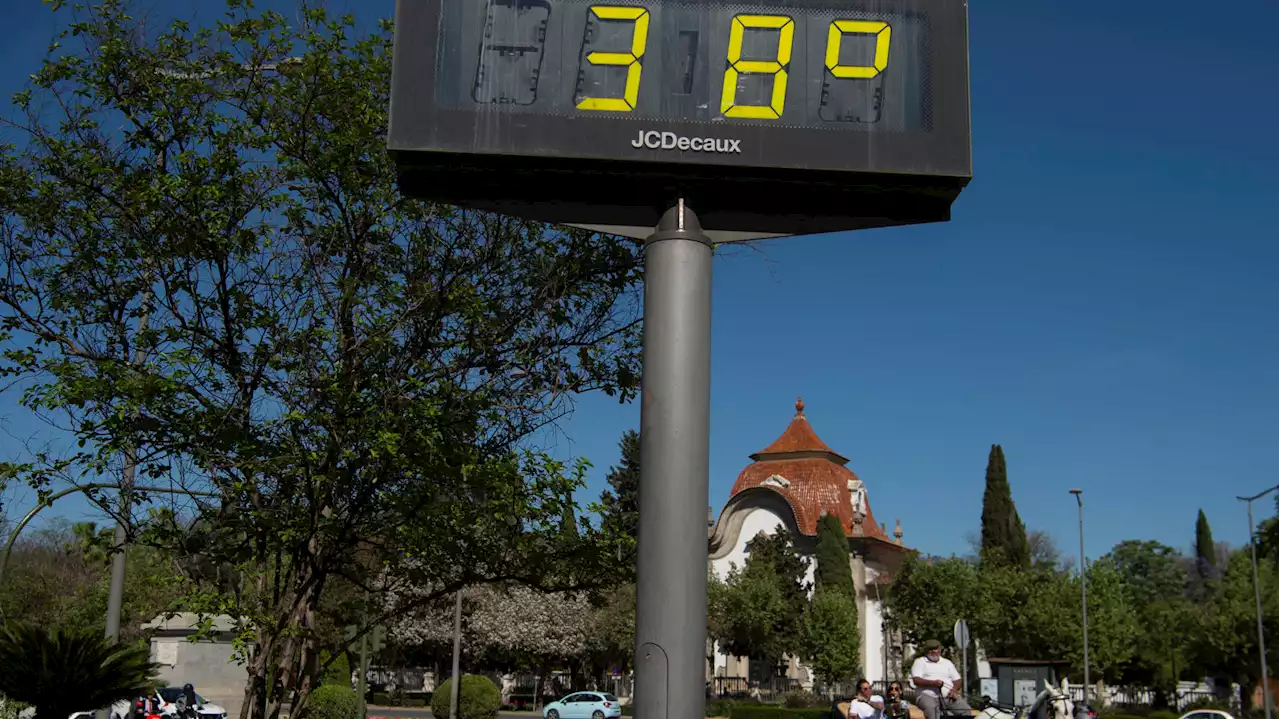 La canicule s’installe, Météo France élargit la vigilance orange