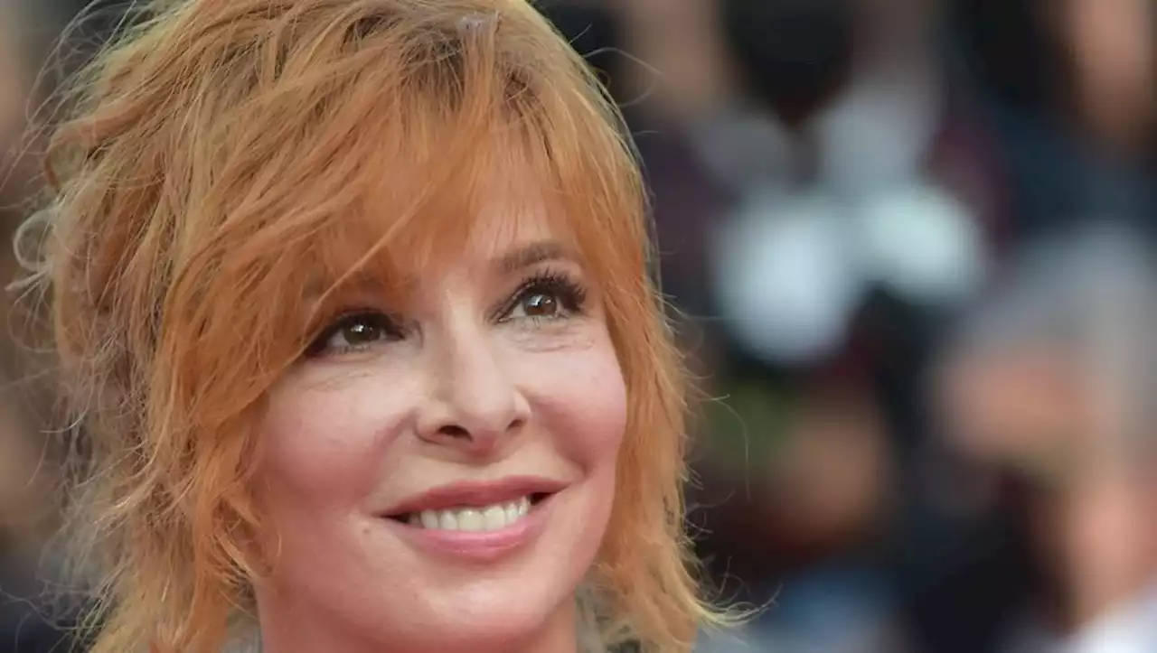 'Des extraits systématiquement supprimés' : pourquoi les vidéos des concerts de Mylène Farmer disparaissent des réseaux