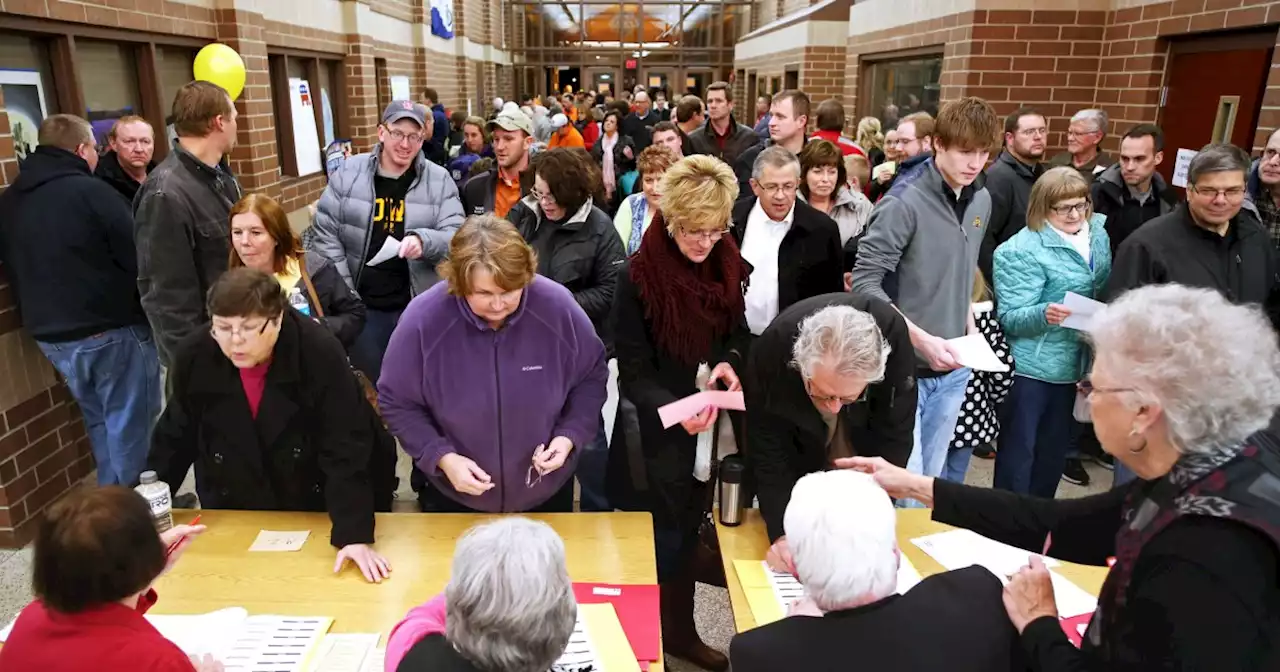 Iowa Republicans to hold 2024 presidential caucuses on Jan. 15