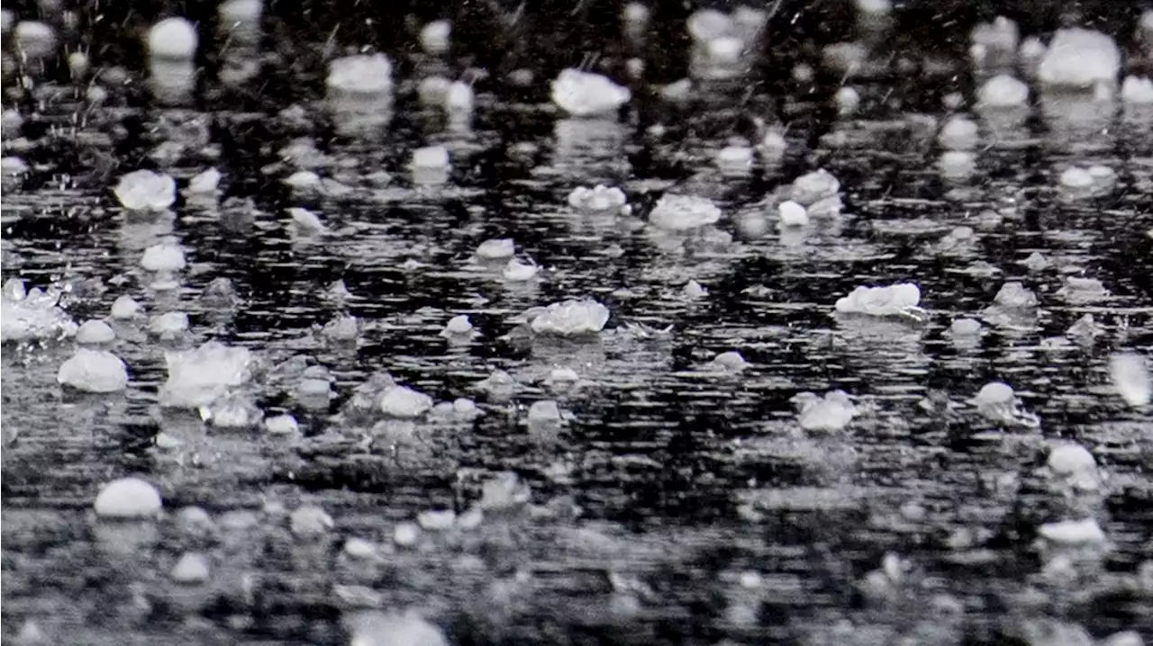 Code oranje in Drenthe: 'Zware windstoten en grote hagel'