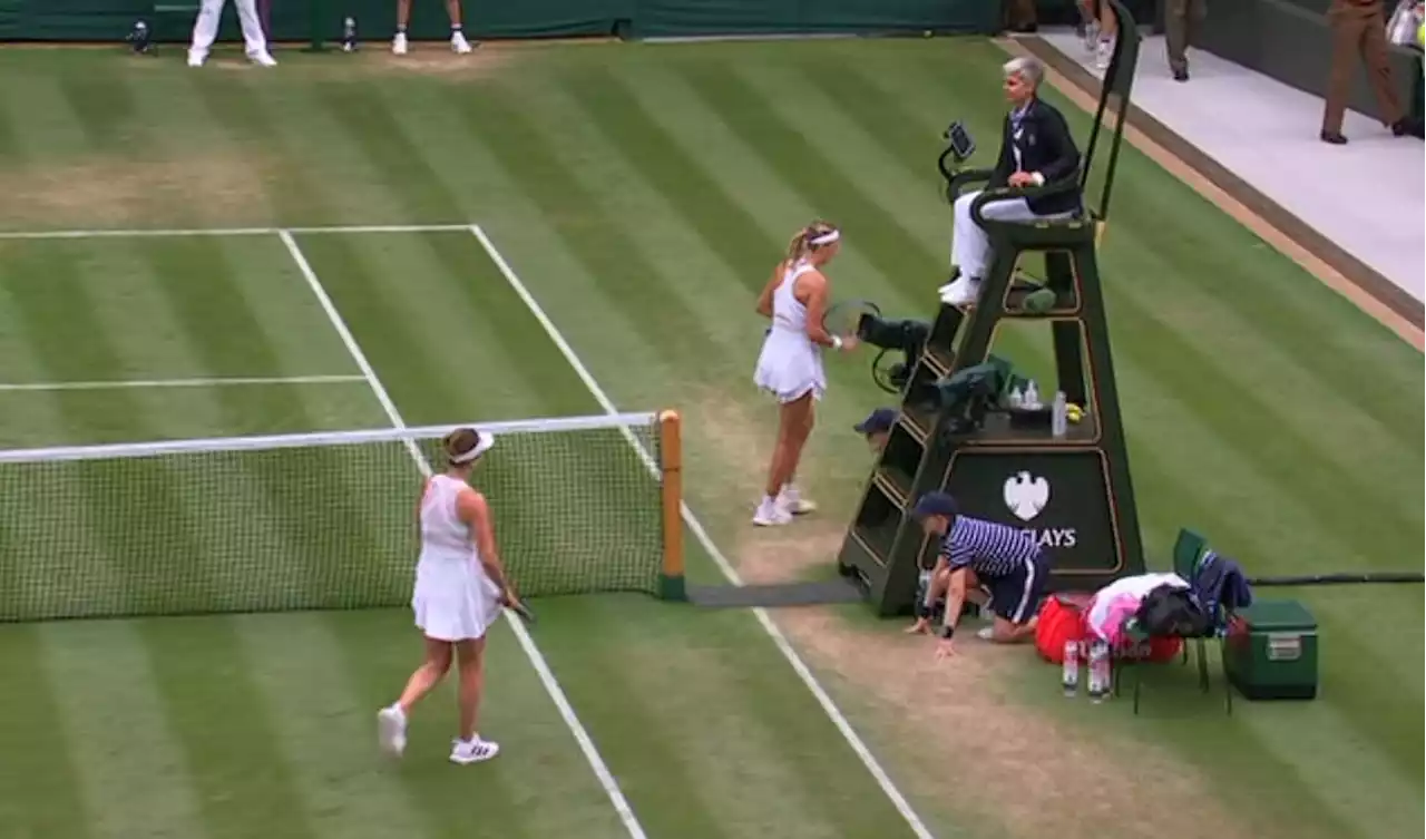 Victoria Azarenka booed off by crowd at Wimbledon after defeat to Elina Svitolina as players don't shake hands