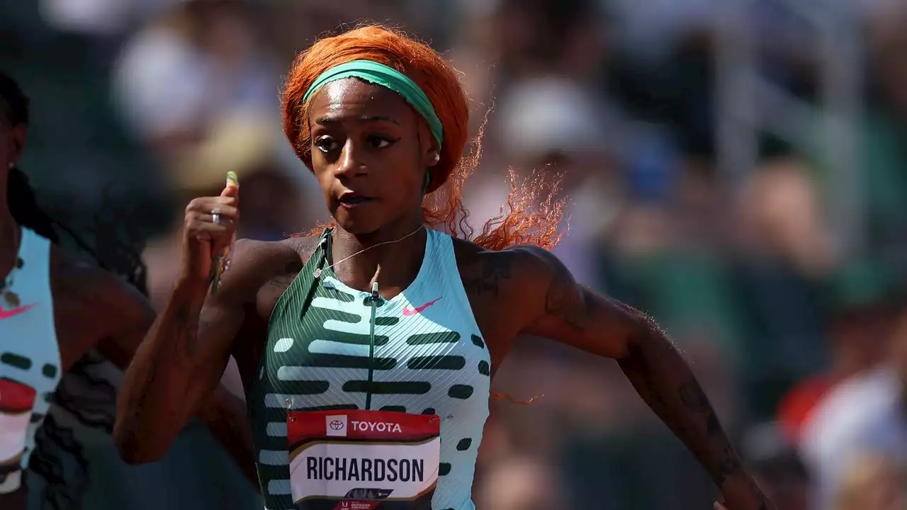 Sha'Carri Richardson Tosses Her Wig Before Winning 100m Race