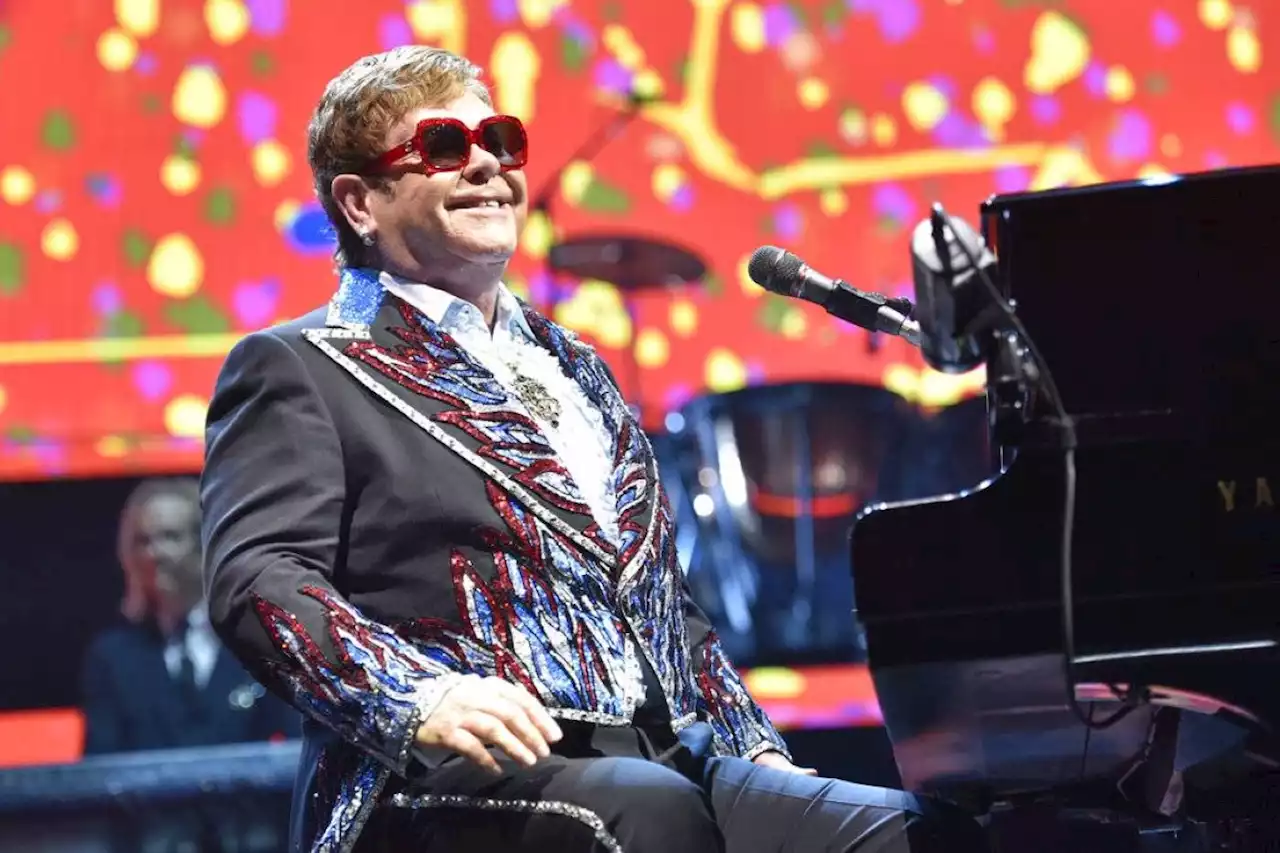 Elton John hails fans at emotional final farewell show