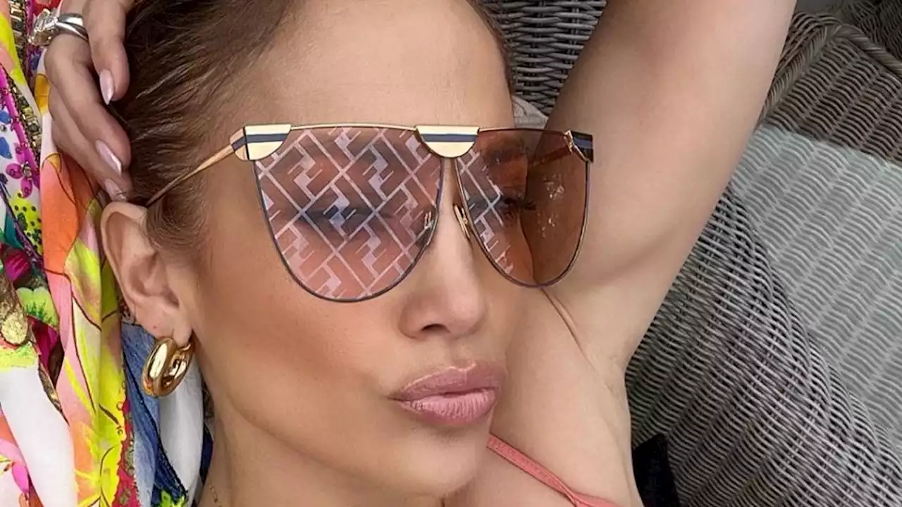 The Best Fashion Instagrams of the Week: Kim Kardashian, Jennifer Lopez, Jisoo, and More