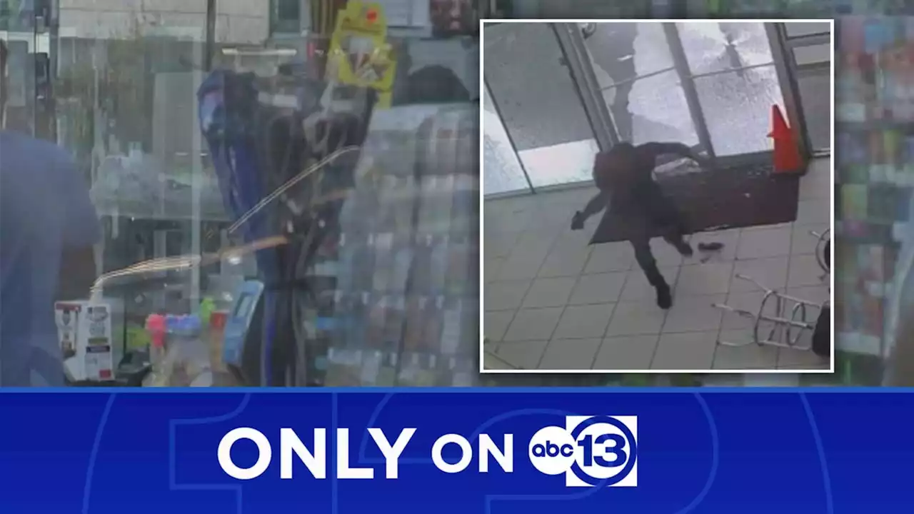 Gunman shoots into Midtown convenience store, killing 1 and grazing another, police say