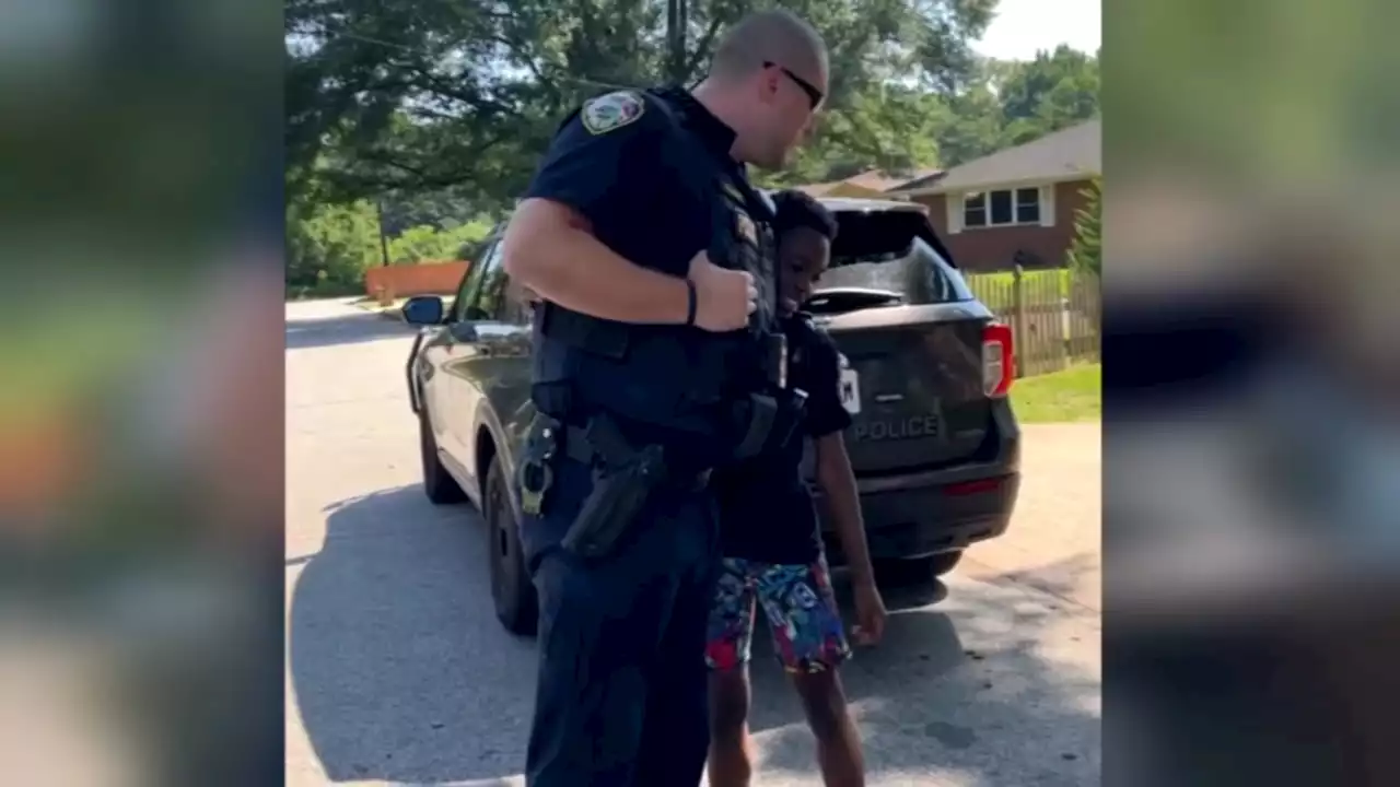 Teen mistaken for trespasser in Georgia, receives gift from officer touched by his work ethic