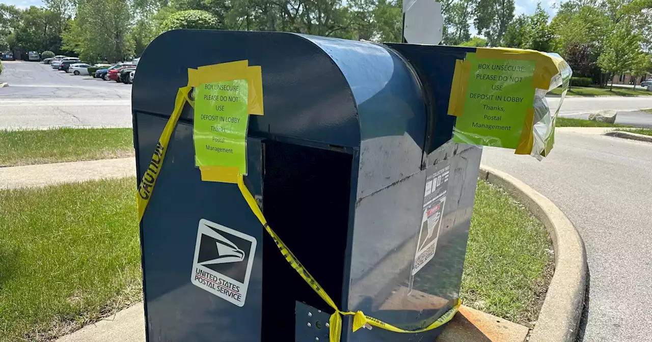 Blue mailboxes cut open, vandalized near post offices in Frankfort, Orland Park