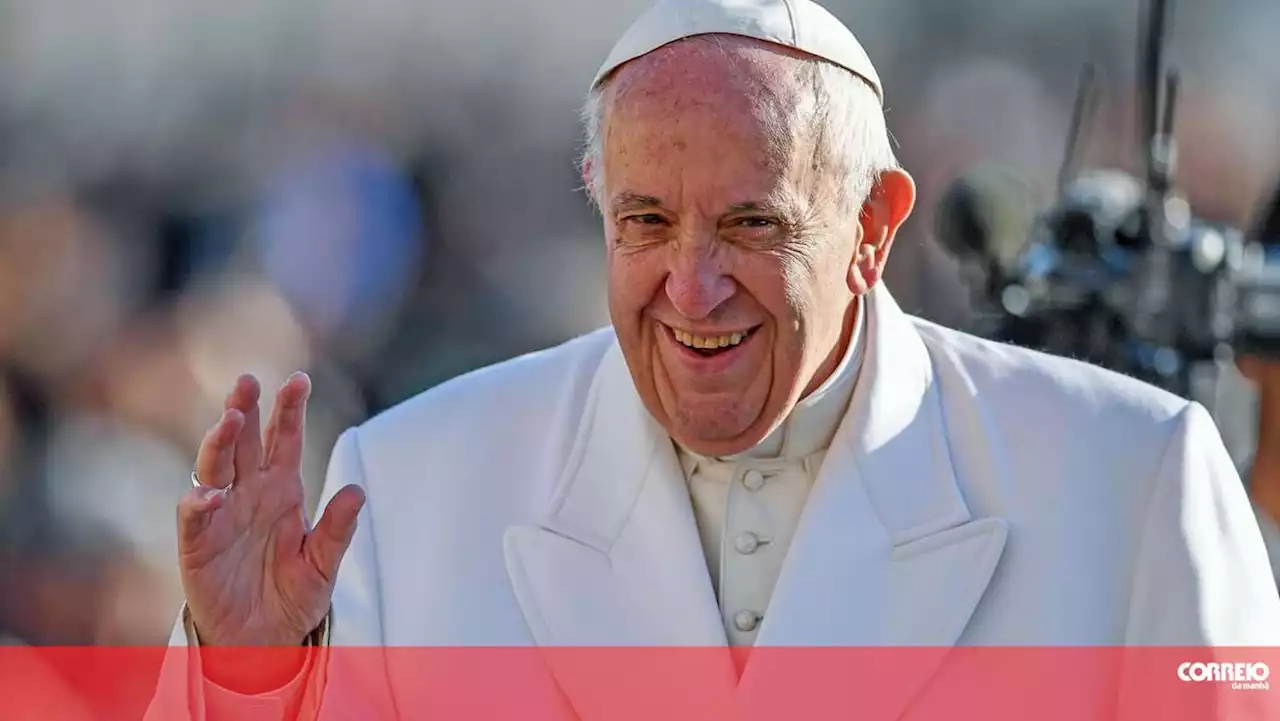 Papa Francisco pede que o acompanhem em oração na viagem a Portugal