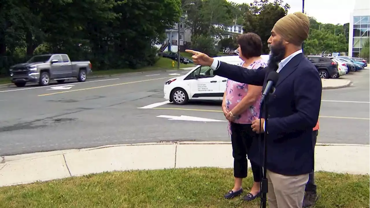 'We can have a conversation': Singh challenges man yelling expletives out his car window