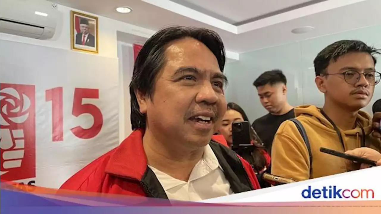 Ade Armando PSI: Bu Mega, Jangan Gunakan Istilah Petugas Partai ke Jokowi