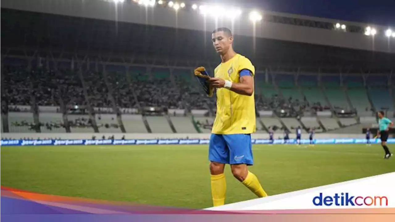 Ronaldo Bikin Gol, Al Nassr Menang Telak