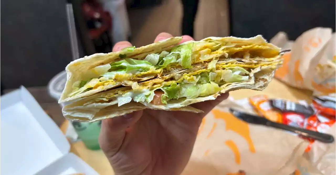 New Yorker Sues Taco Bell Over Crunchwrap Size