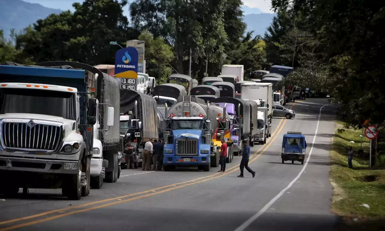 Esto no es paro ni minga, es un levantamiento social, dicen en bloqueo a Panamericana