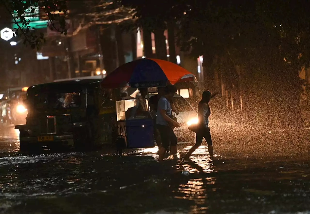 Thousands told to evacuate in Japan ahead of typhoon