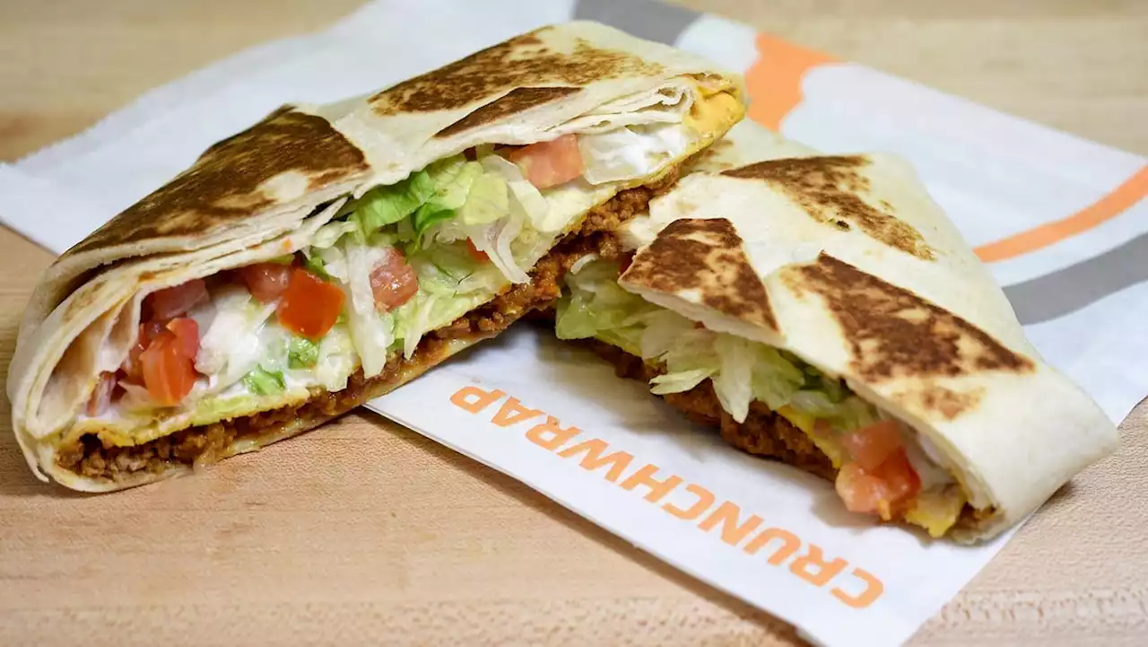 Taco Bell Sued For False Advertising Of Amount Of Filling In Crunchwraps, Mexican Pizzas