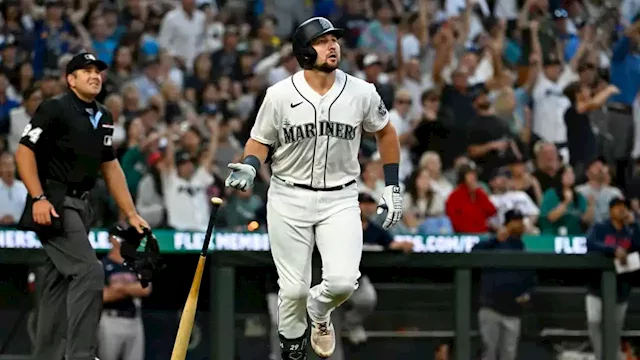 Rodríguez drives in go-ahead run and steals home to lead Mariners past Red  Sox 6-3