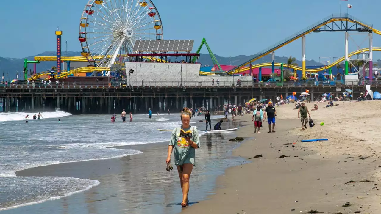 Warnings issued for 9 LA Co. beaches due to high bacteria levels