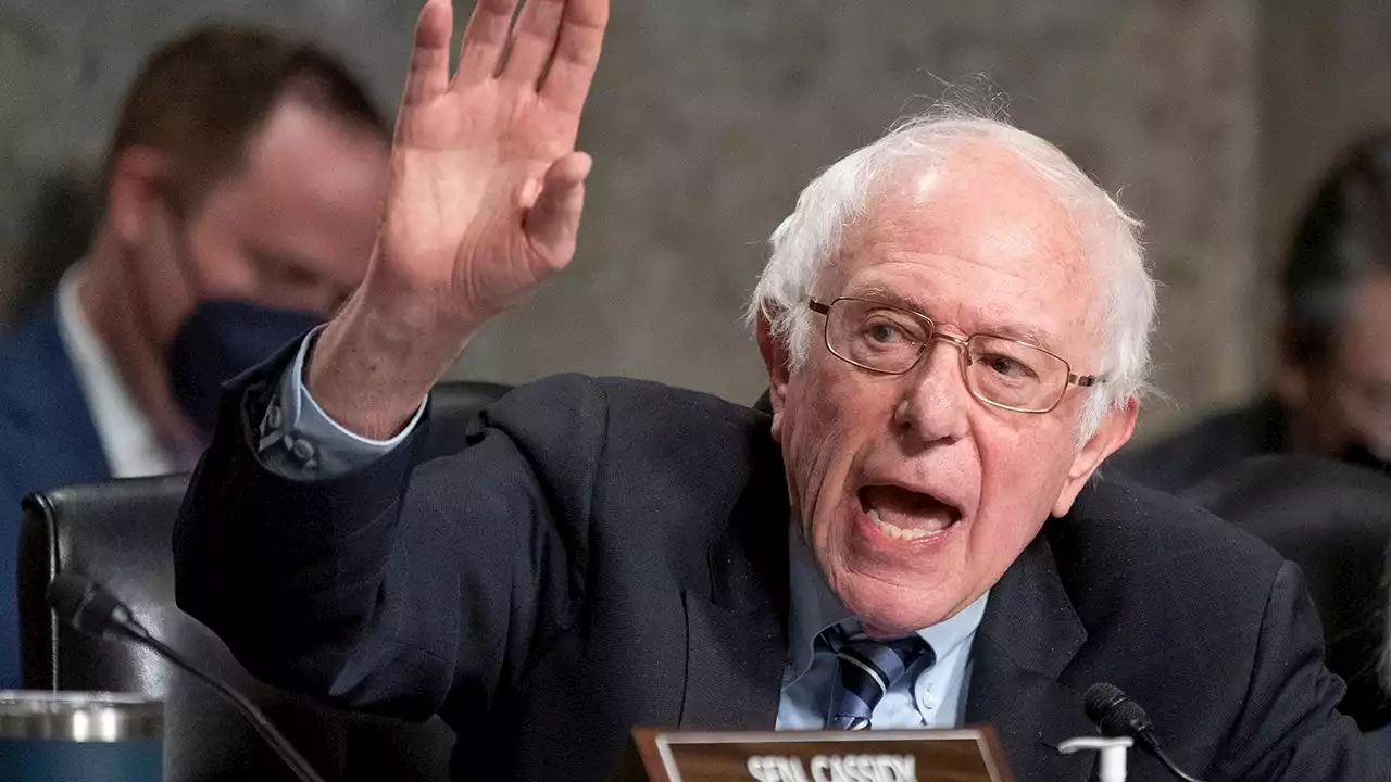 Bernie Sanders leads lawmakers demanding DOJ prosecute fossil fuel companies for climate change