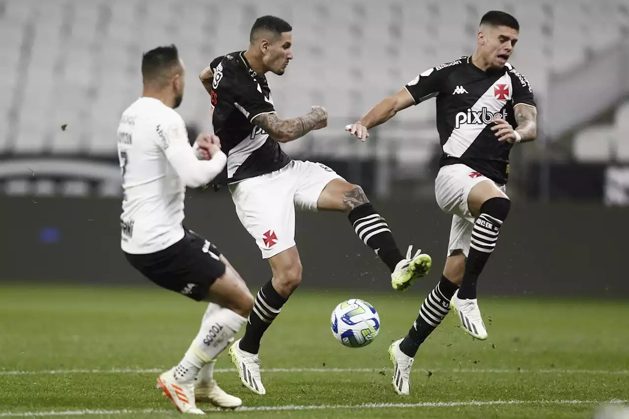 Vasco chega a 84% de chances de cair; Galo aparece com quase 14%; veja números da Bola de Cristal do Brasileirão