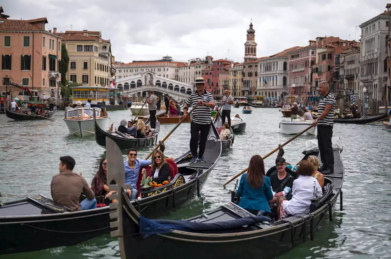 Unesco estuda classificar Veneza como 'patrimônio mundial em perigo' devido a excesso de turismo