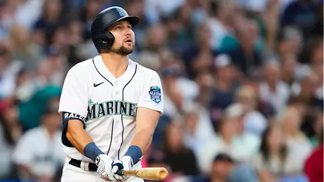 Rodríguez drives in go-ahead run and steals home to lead Mariners past Red  Sox 6-3