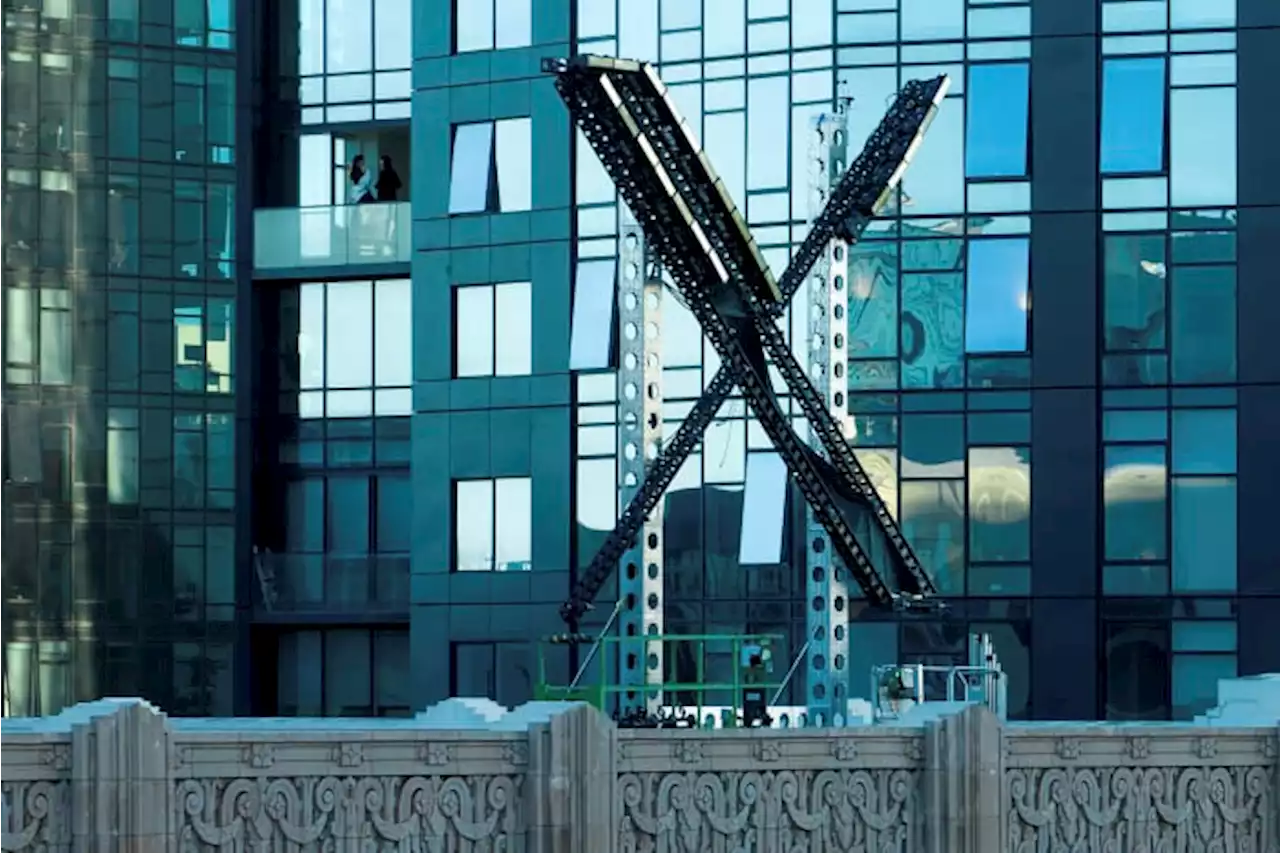 Brightly flashing 'X' sign removed from the San Francisco building that was Twitter's headquarters