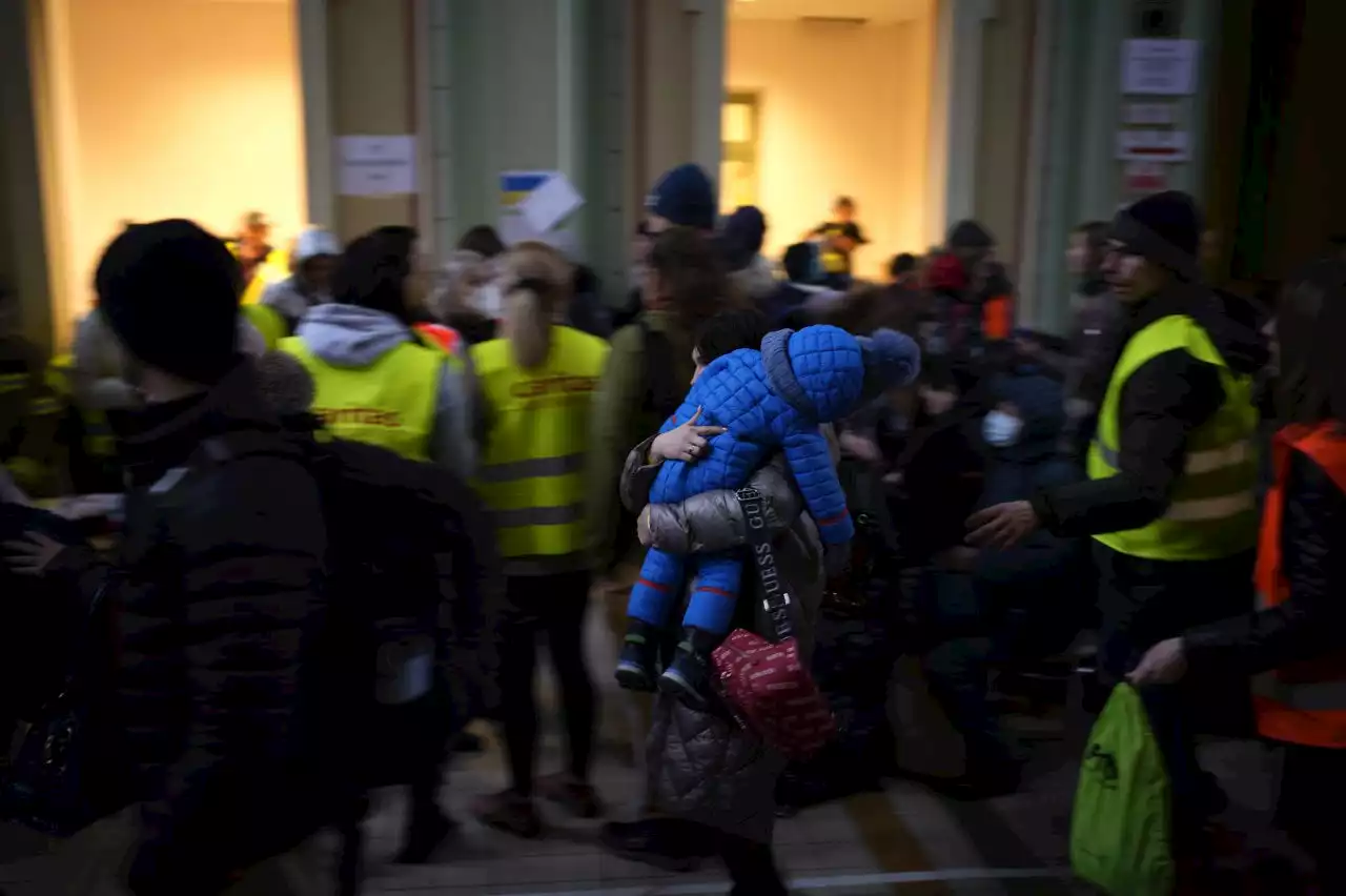 Storie di resistenza | Incontri, attese e speranze nel viaggio di guerra verso Leopoli - Linkiesta.it