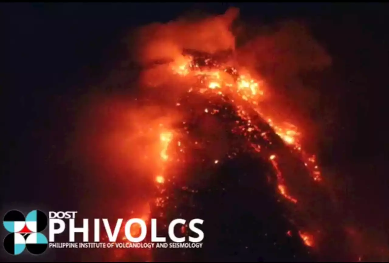 Mayon Volcano exhibits increased lava effusion, intermittent ‘ashing’ events