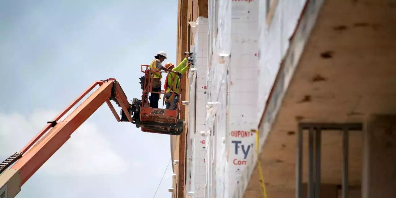 U.S. construction spending rises in June