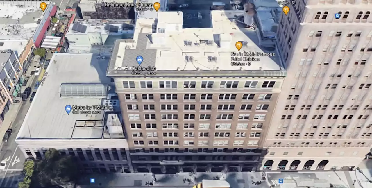 Historic downtown Oakland tower is returned to lender in feeble office market